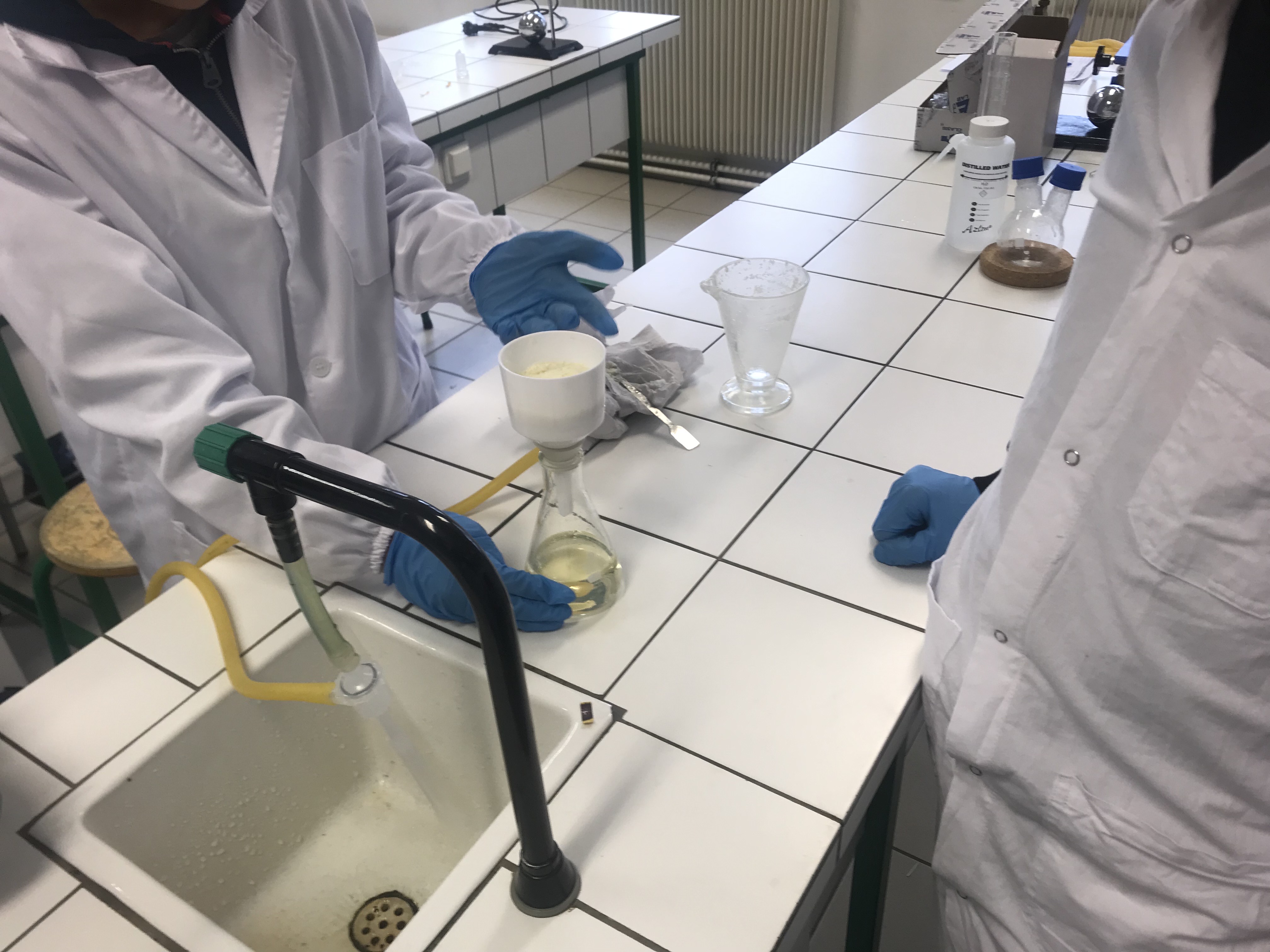 Visuel : Stage de russite pour les lves de 3me organis par M.GUEHAMA, professeur de sciences physiques et chimie