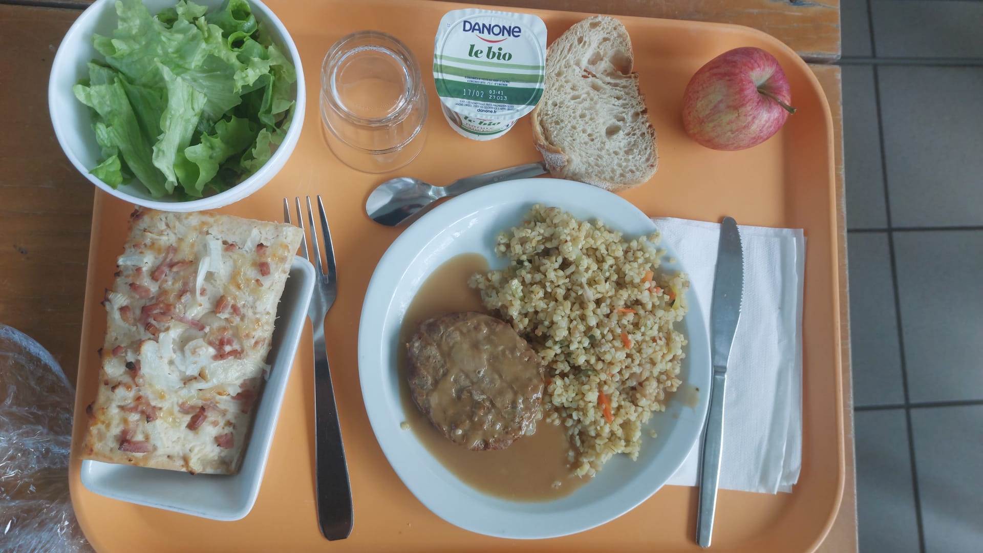 Visuel : Plateau type repas du jour