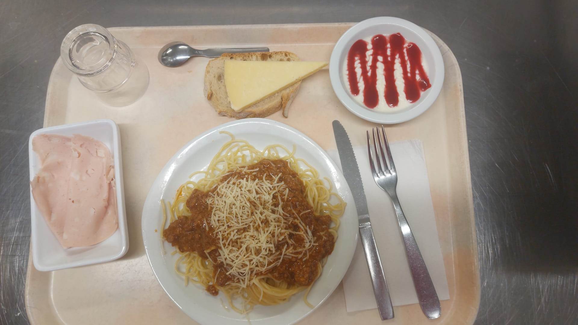 Visuel : Plateau type repas du jour