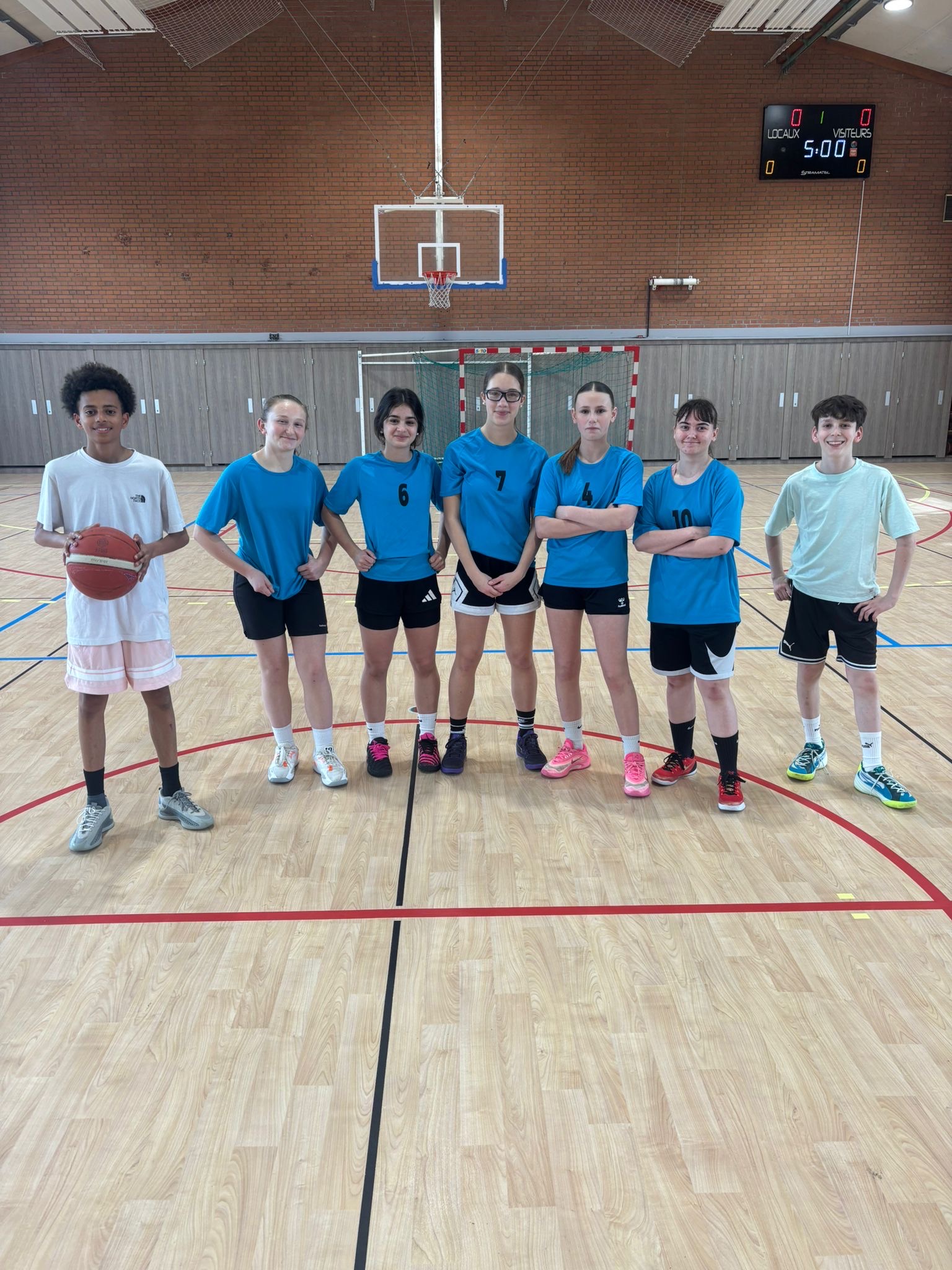 Visuel : UNNS VOLLEY ET BASKET MARS 2026